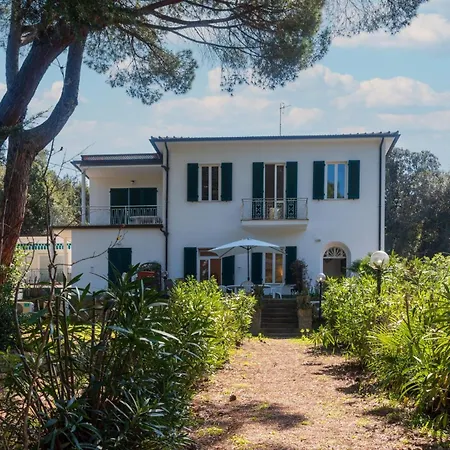 Il Golfo E La - A Due Passi Da Procchio Appartement *